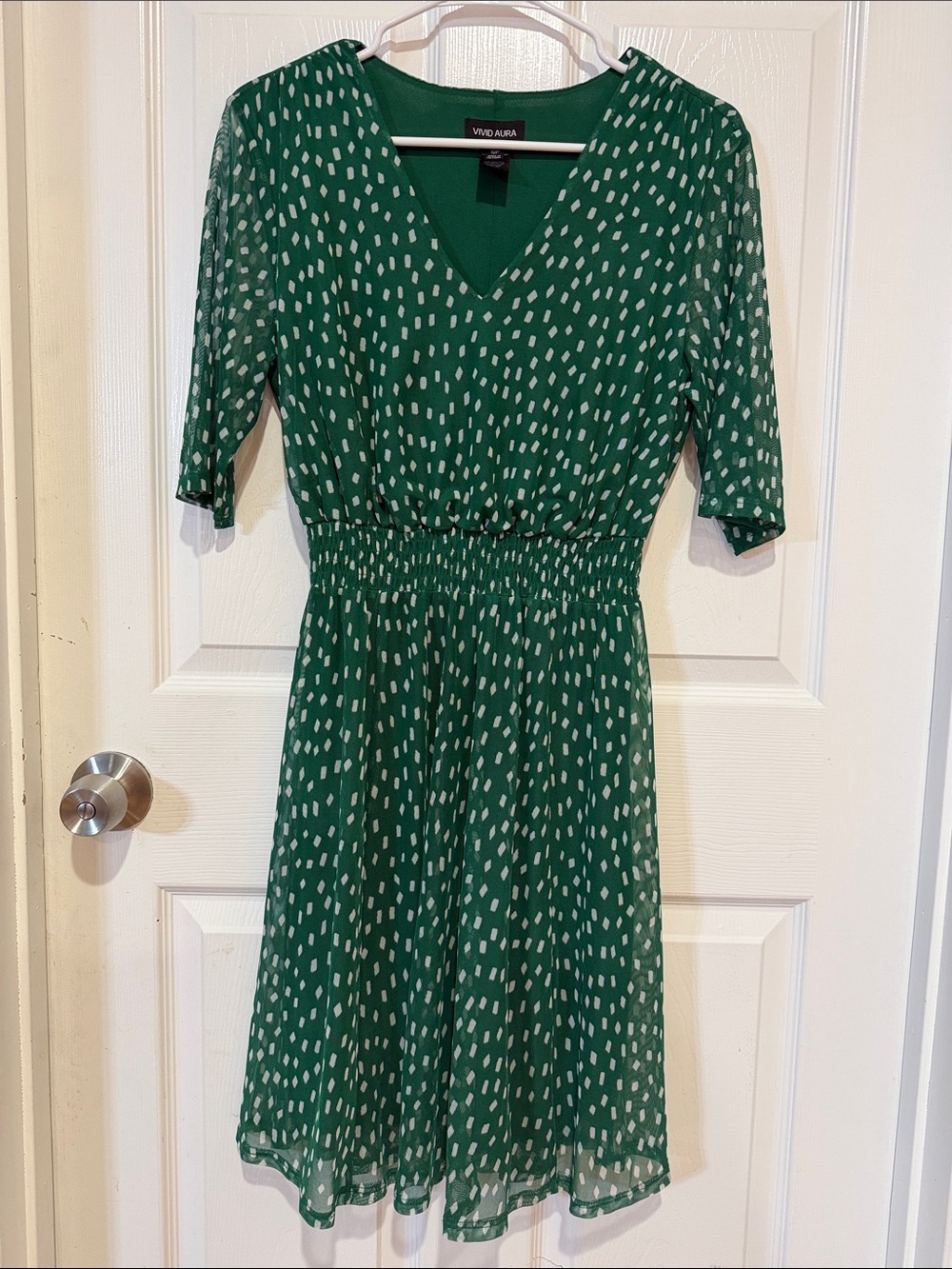 Vivid Aura Green V-Neck Midi with White Geometric Dashes -Smocked Waist Size 10P